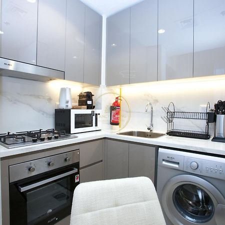 Standard 2Bhk Located In Azizi Riviera 46 Dubaj Kültér fotó