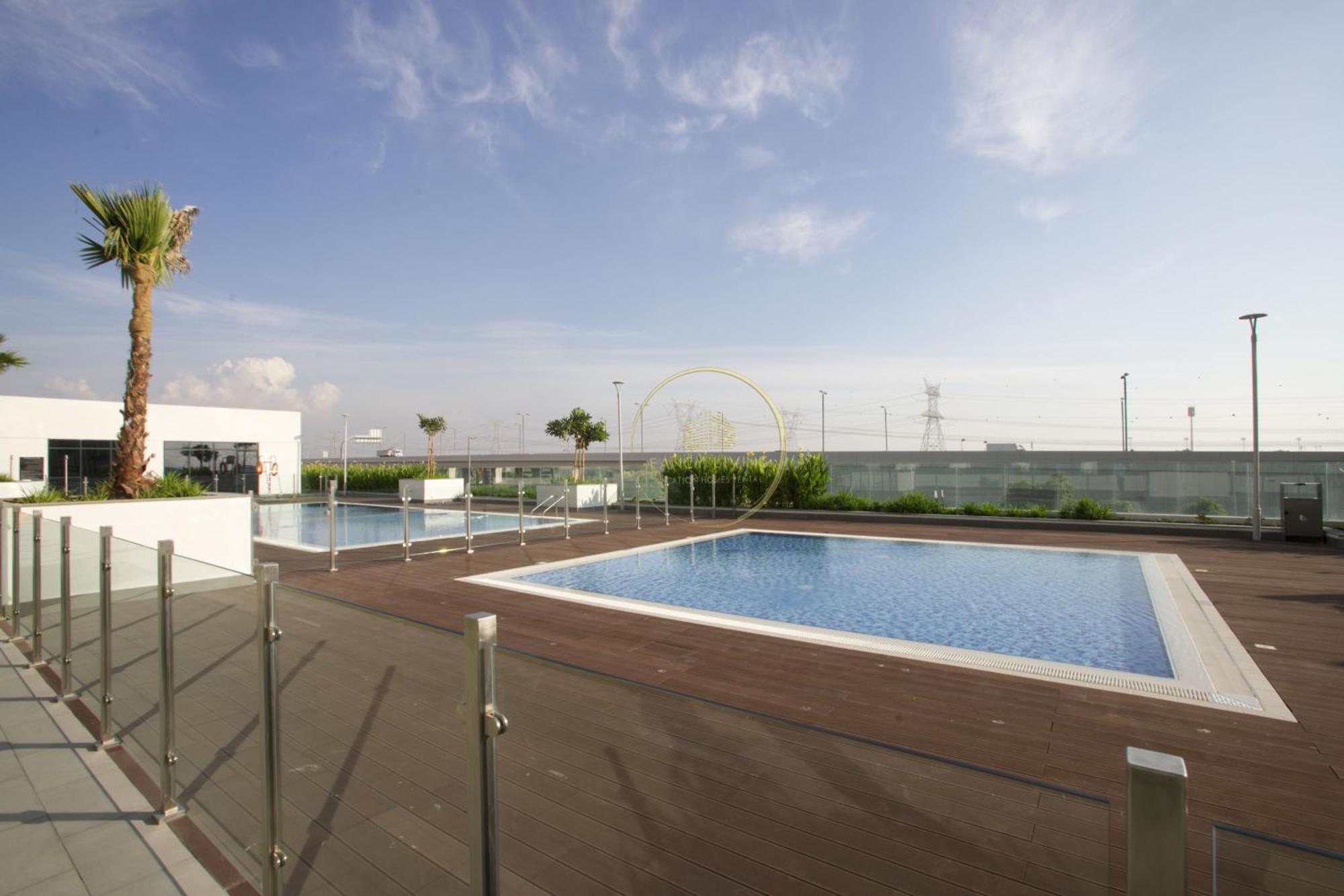 Standard 2Bhk Located In Azizi Riviera 46 Dubaj Kültér fotó