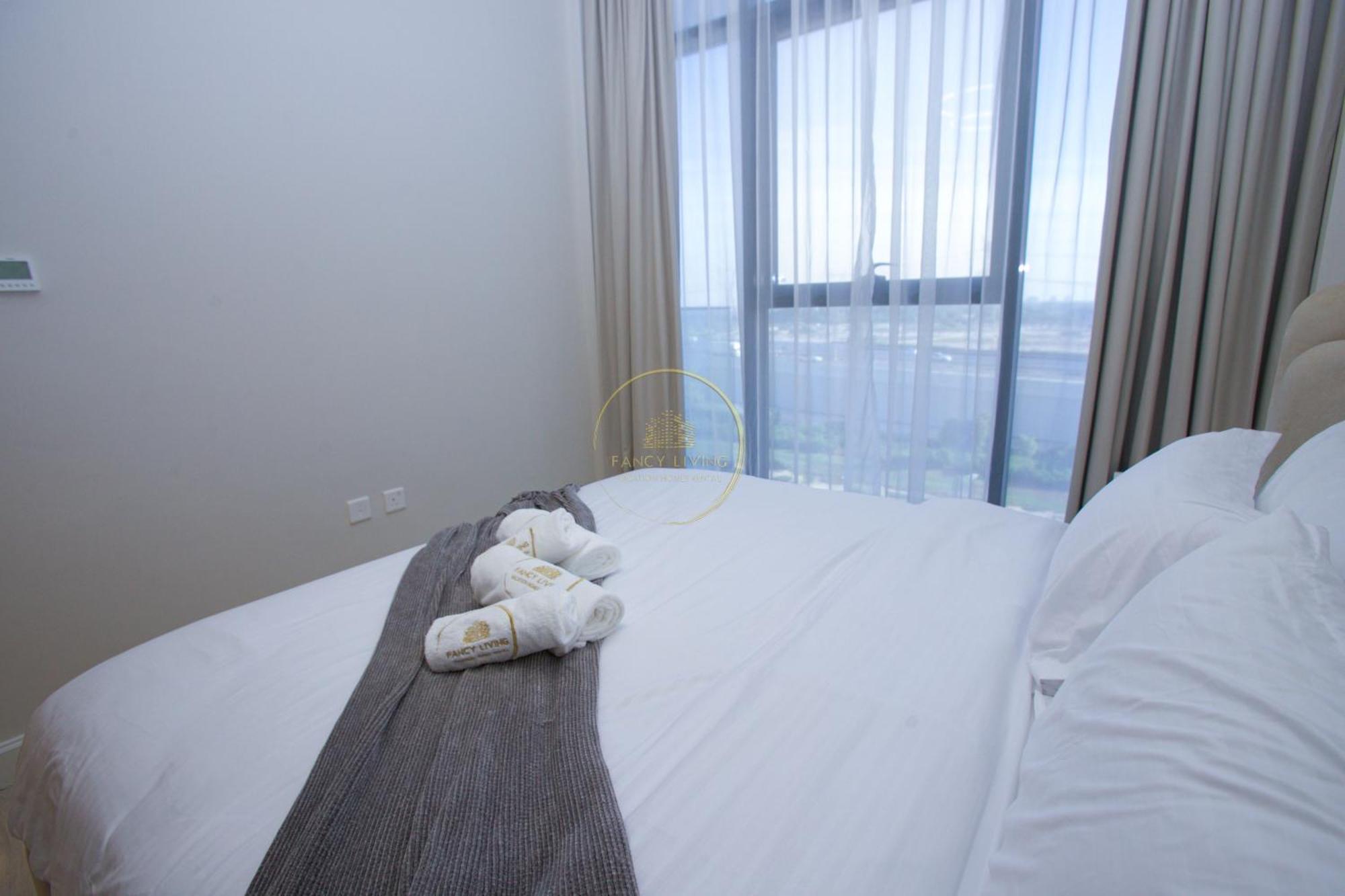 Standard 2Bhk Located In Azizi Riviera 46 Dubaj Kültér fotó